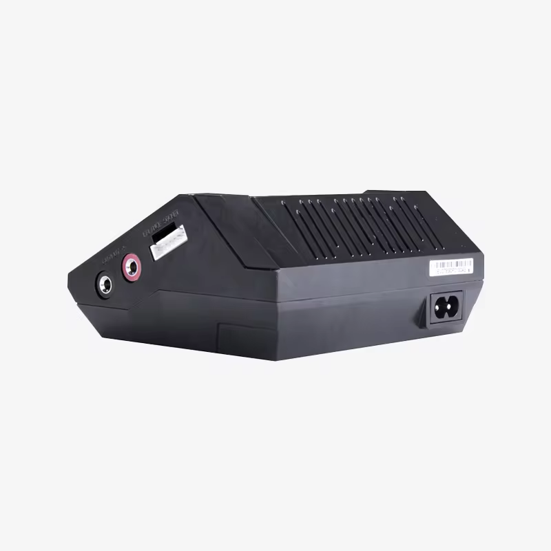 Caricabatterie Intelligente EV - Drone Charger recensione e prezzo